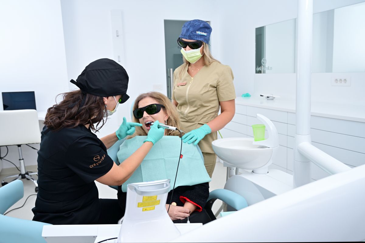 Laser stomatologic Galati laser dentar - utilizarea laserului in stomatologie